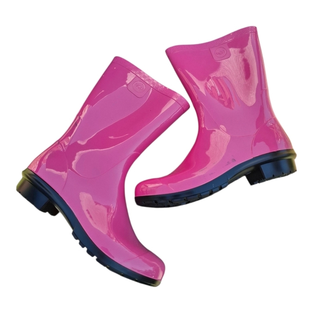 UGG Kids Girls Mid Calf Rain Boots Raana Size US 6 Pink Waterproof